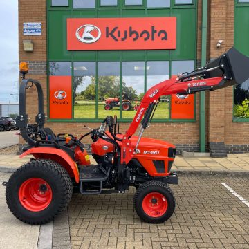 Kubota EK1-261 Tractor